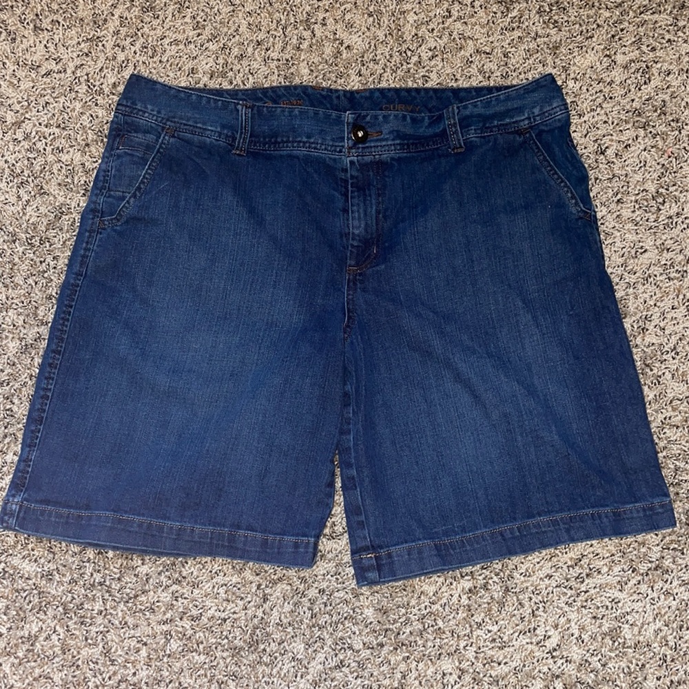 Eddie Bauer curvy jeans shorts